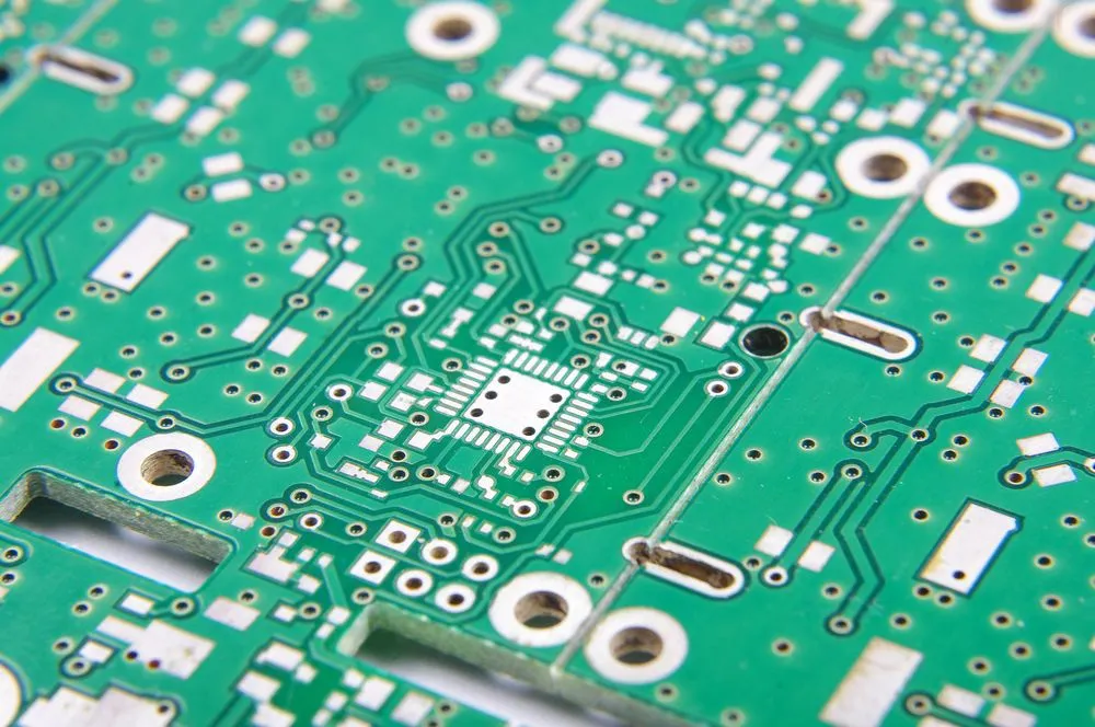 EMC stories - Ground Plane Breaks Plague PCBs
